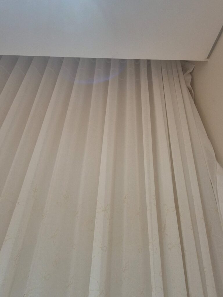 Curtain installation by Dubai Curtain Experts – photo 14