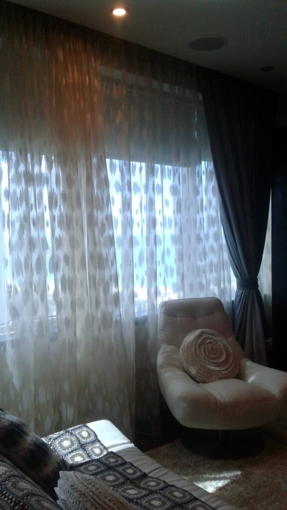 Curtain installation in Dubai – photo 5