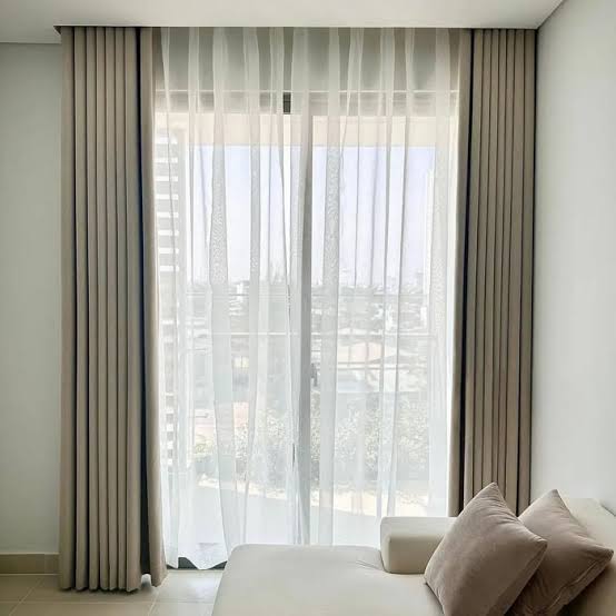 Wave curtain installation in Dubai – photo 4