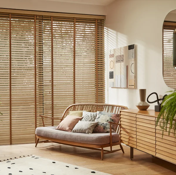 Wooden Venetian Blinds in Dubai – photo 3